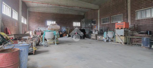 1 room Warehouse in Castelcovati, Italy No. 282214 4