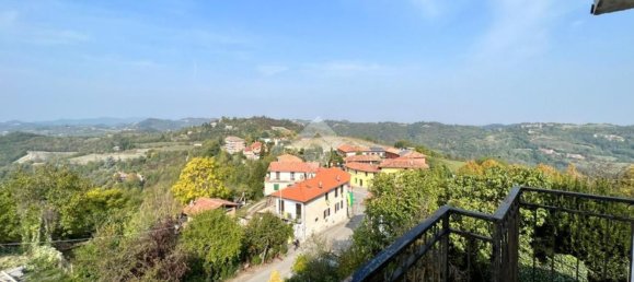 6 rooms House in Castellamonte, Italy No. 33820 3