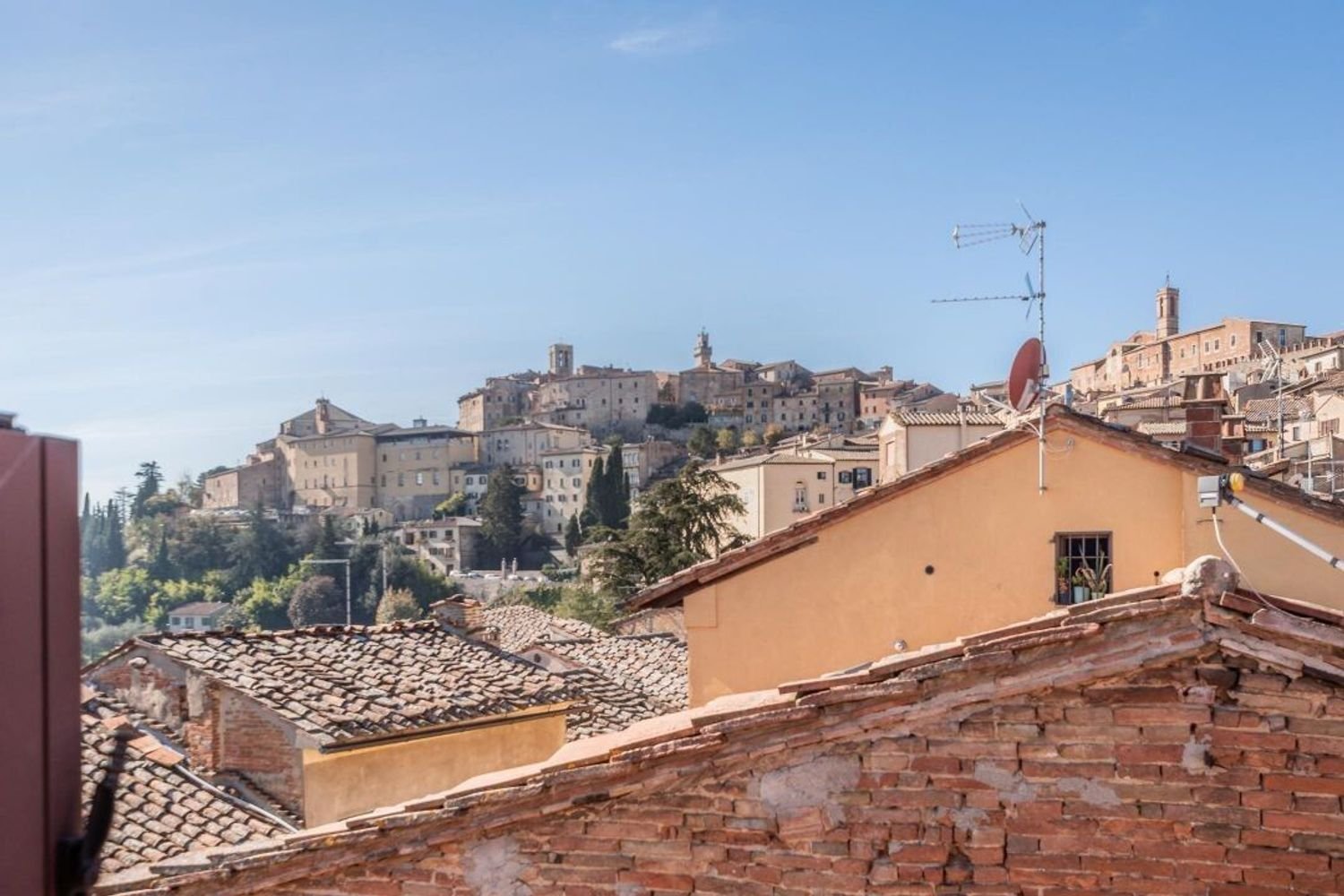 13-Zimmer Doppelhaus in Montepulciano, Italy, Nr. 57087