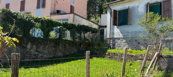 2غرفة منزل في Zeri, Italy رقم 256428 7