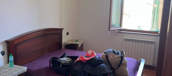 2غرفة منزل في Zeri, Italy رقم 256428 18