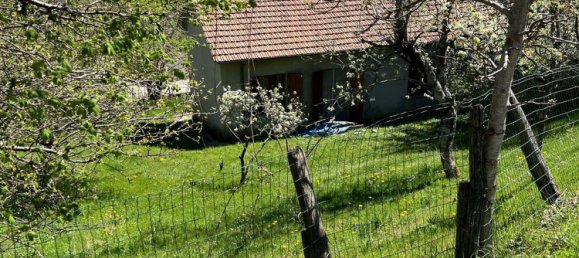 2غرفة منزل في Zeri, Italy رقم 256428 9