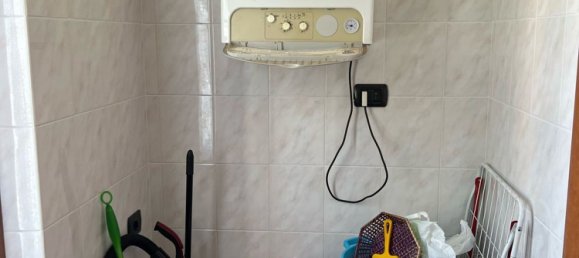 2غرفة منزل في Zeri, Italy رقم 256428 16