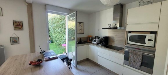 3 bedrooms Villa in Morieres-les-Avignon, France No. 284780 2