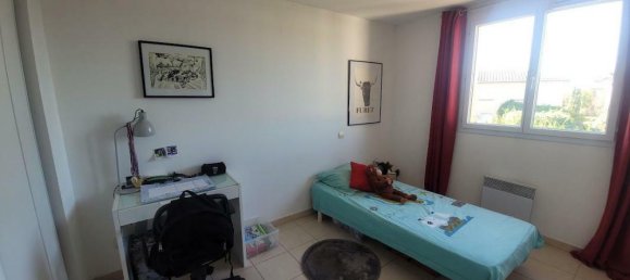 3 bedrooms Villa in Morieres-les-Avignon, France No. 284780 12