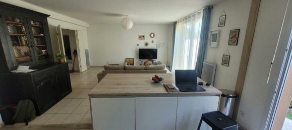 3 bedrooms Villa in Morieres-les-Avignon, France No. 284780 8