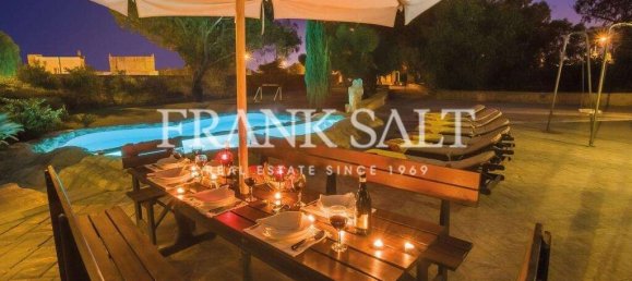 4 chambres Ferme à Zejtun, Malta No. 4732 9