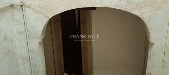 Adosado de 4 dormitorios en Birgu, Malta No. 2702 10