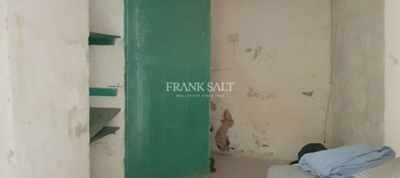 Adosado de 4 dormitorios en Birgu, Malta No. 2702 15