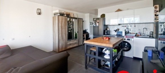 Studio in Aix-en-Provence, France No. 329594 3