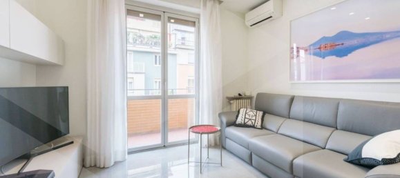 2 bedrooms Apartment in Milan, Italy No. 332135 4