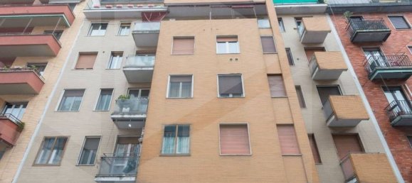 2 bedrooms Apartment in Milan, Italy No. 332135 23