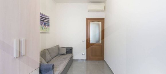 2 bedrooms Apartment in Milan, Italy No. 332135 12