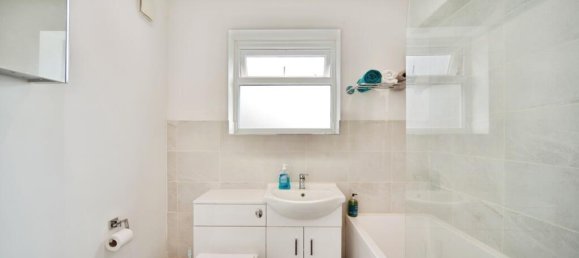 3 bedrooms House in London, United Kingdom No. 11480 10