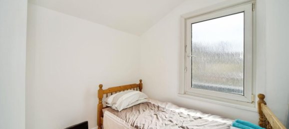 3 bedrooms House in London, United Kingdom No. 11480 16