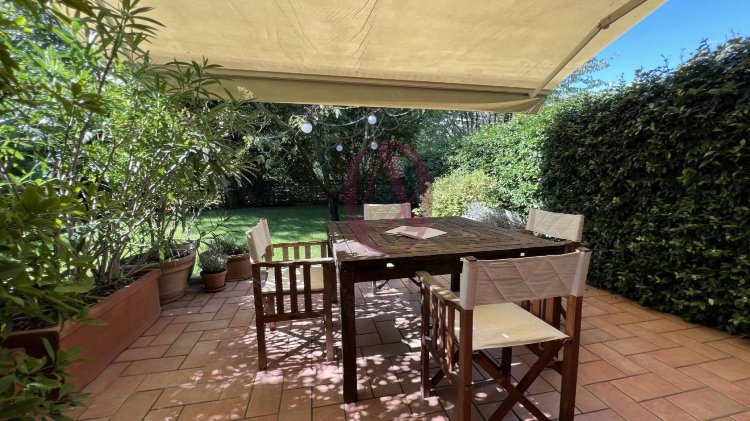 3 bedrooms Villa in Castellanza, Italy No. 340659