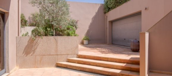 5 bedrooms Villa in Porto, Portugal No. 108501 12