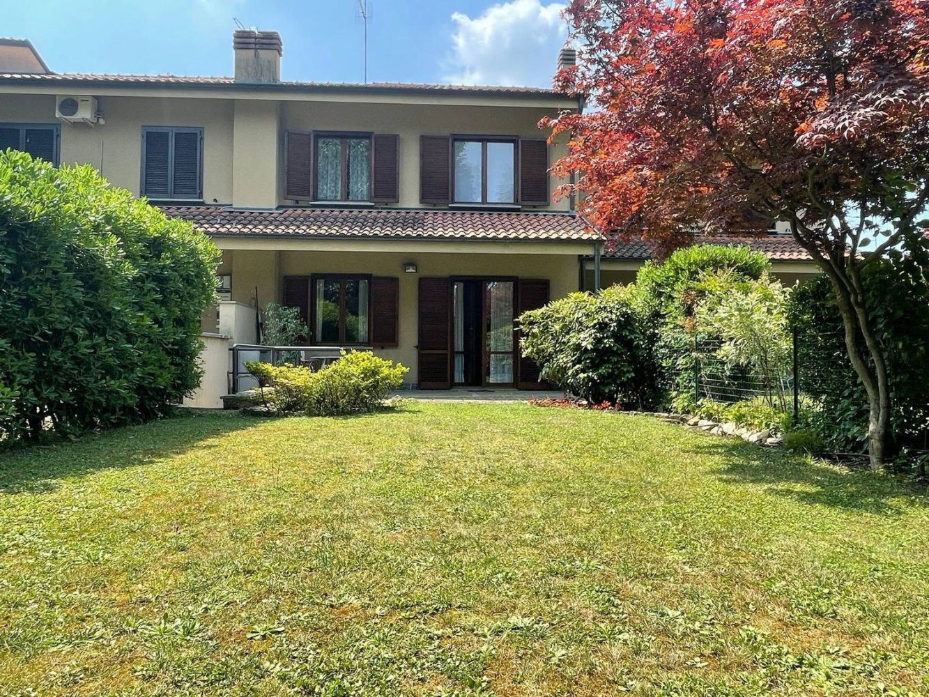 4-Zimmer Haus in Merate, Italy, Nr. 336443