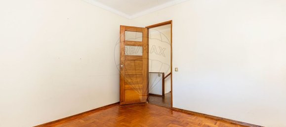 6 bedrooms House in Lisbon, Portugal No. 163239 13