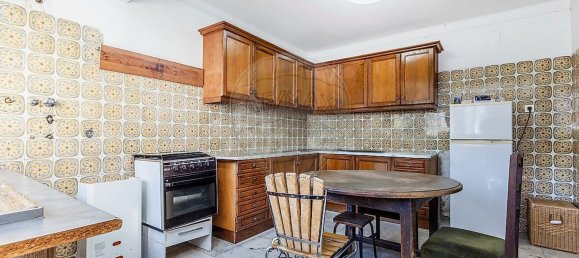 6 bedrooms House in Lisbon, Portugal No. 163239 10