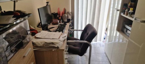 2 bedrooms Apartment in Gzira, Malta No. 2205 7