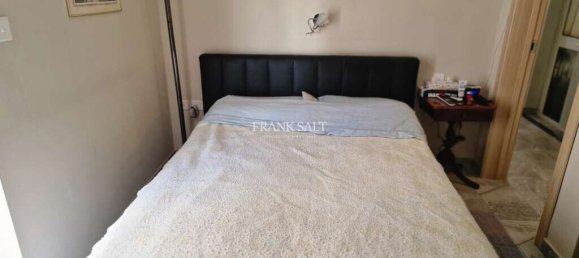 2 bedrooms Apartment in Gzira, Malta No. 2205 10