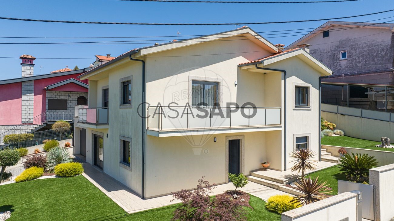 Casa de 3 dormitorios en Braga, Portugal No. 221813