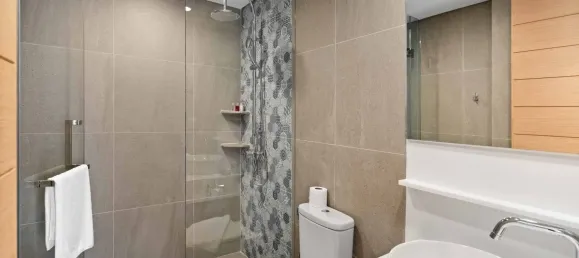 2 bedrooms Condominium for sale in Bang Tao, Phuket, Southern Thailand, Thailand № 81025 15