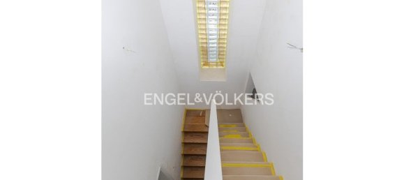 4 bedrooms House in Lisbon, Portugal No. 119680 17