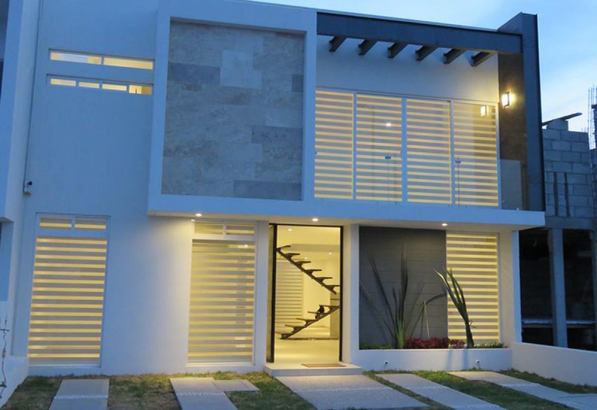 3 bedrooms House in Queretaro, Mexico No. 187795