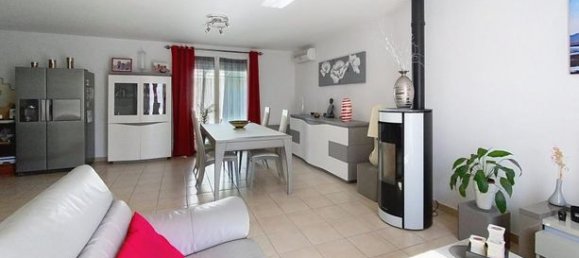 3 bedrooms House in Tarn, France No. 300681 7