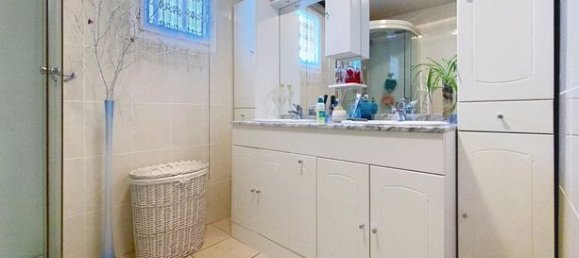 3 bedrooms House in Tarn, France No. 300681 10