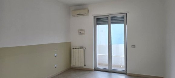 3 bedrooms Apartment in Adelfia, Italy No. 337361 10