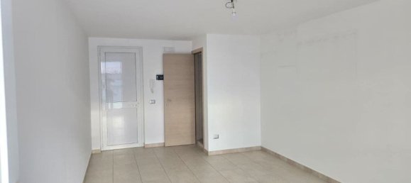 3 bedrooms Apartment in Adelfia, Italy No. 337361 15