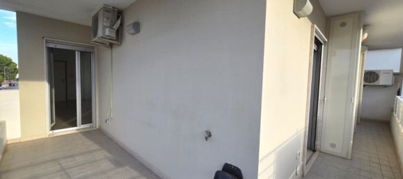 3 bedrooms Apartment in Adelfia, Italy No. 337361 6