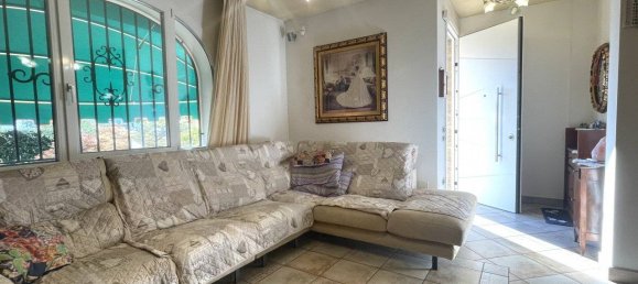 3 Schlafzimmer Villa in Brugine, Italy, Nr. 138498 9