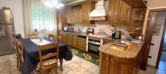 3 Schlafzimmer Villa in Brugine, Italy, Nr. 138498 13