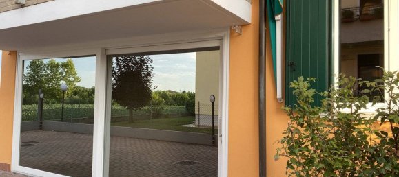 3 Schlafzimmer Villa in Brugine, Italy, Nr. 138498 5