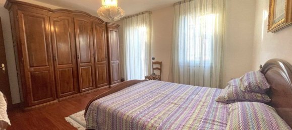 3 Schlafzimmer Villa in Brugine, Italy, Nr. 138498 21