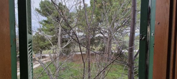 9 rooms House in Nocciano, Italy No. 41880 29