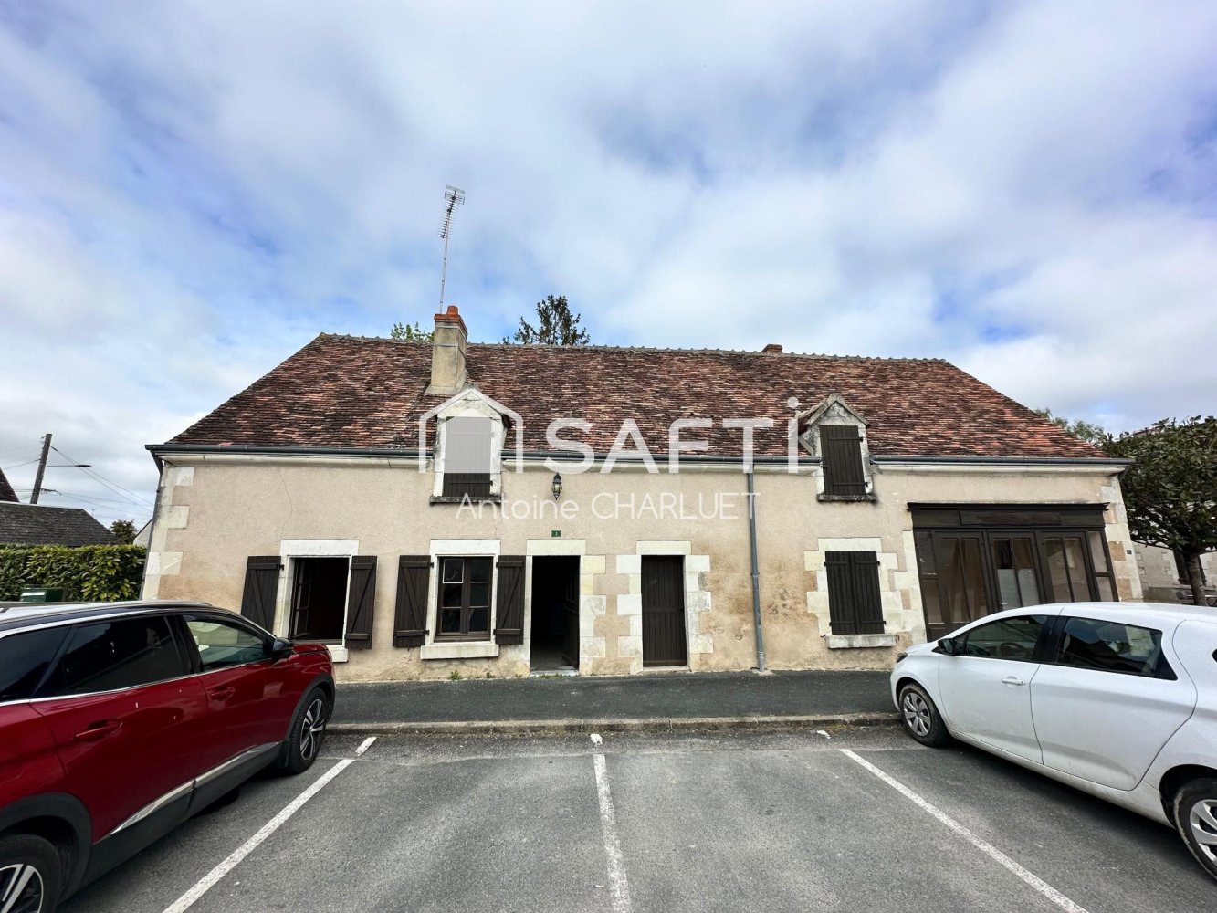 Casa T3 em Saint-Genou, France N.º 67048