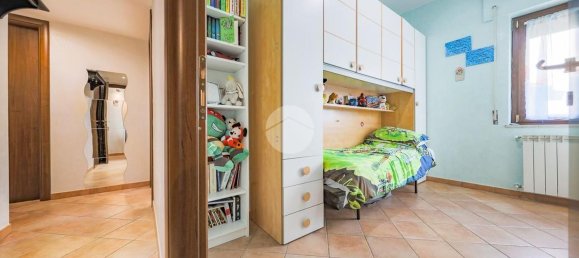 3-Zimmer Wohnung in Rome, Italy, Nr. 47730 10