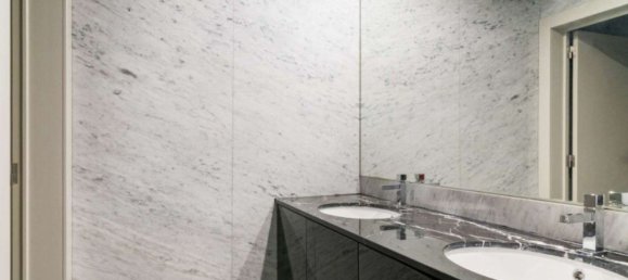 493m² Building in Lisbon, Portugal No. 91959 12