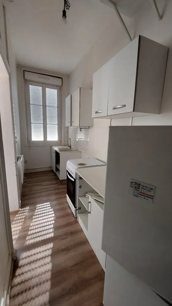 1 bedroom Apartment in Saint-Quentin, France No. 352474