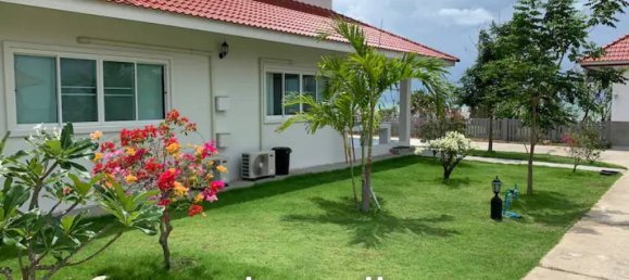 4 bedrooms Villa in Prachuap Khiri Khan, Thailand No. 23663 2