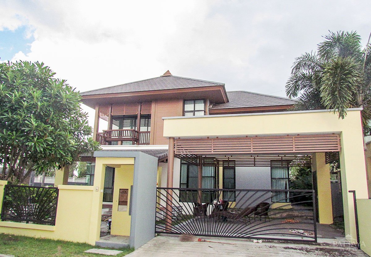 Кафе / ресторан с 4 спальнями в Паттайя, Таиланд № 4028