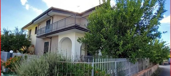 Villa de 10 habitaciónes en San Paolo Bel Sito, Italy No. 104067 4