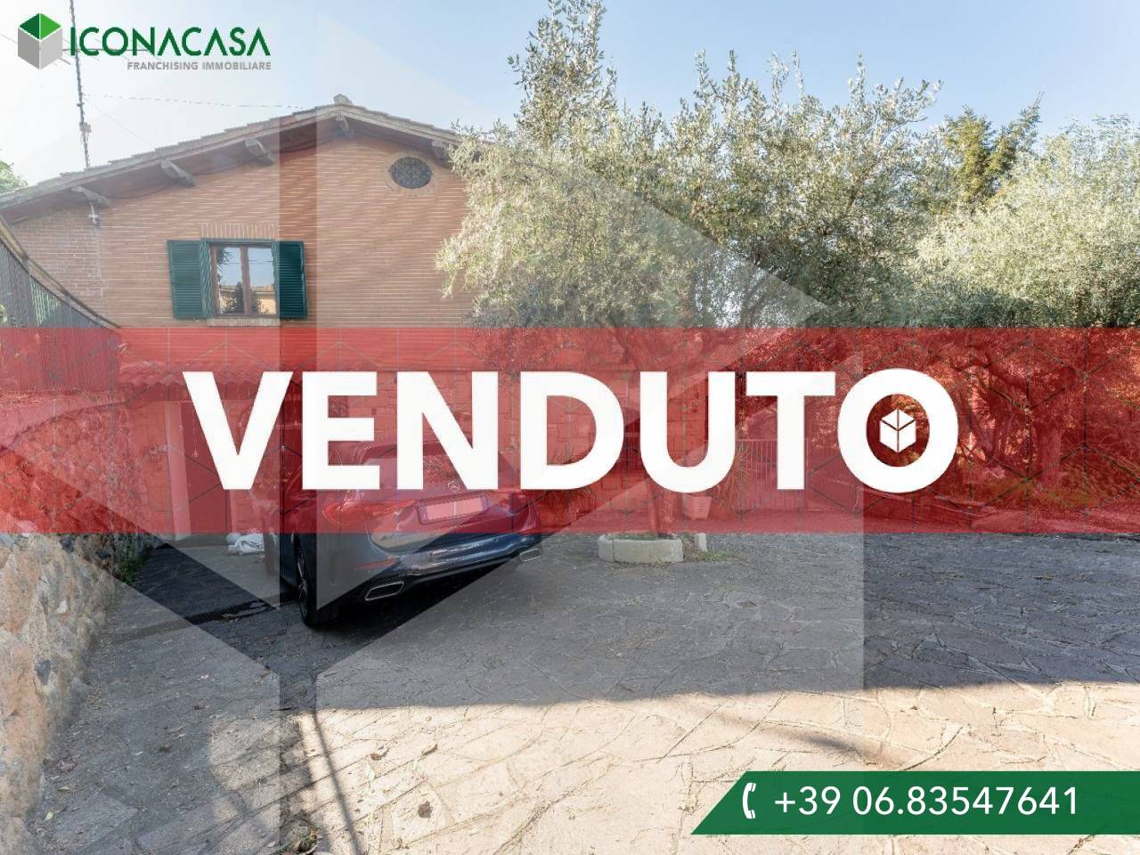 10 rooms Villa in Marino, Italy No. 20766