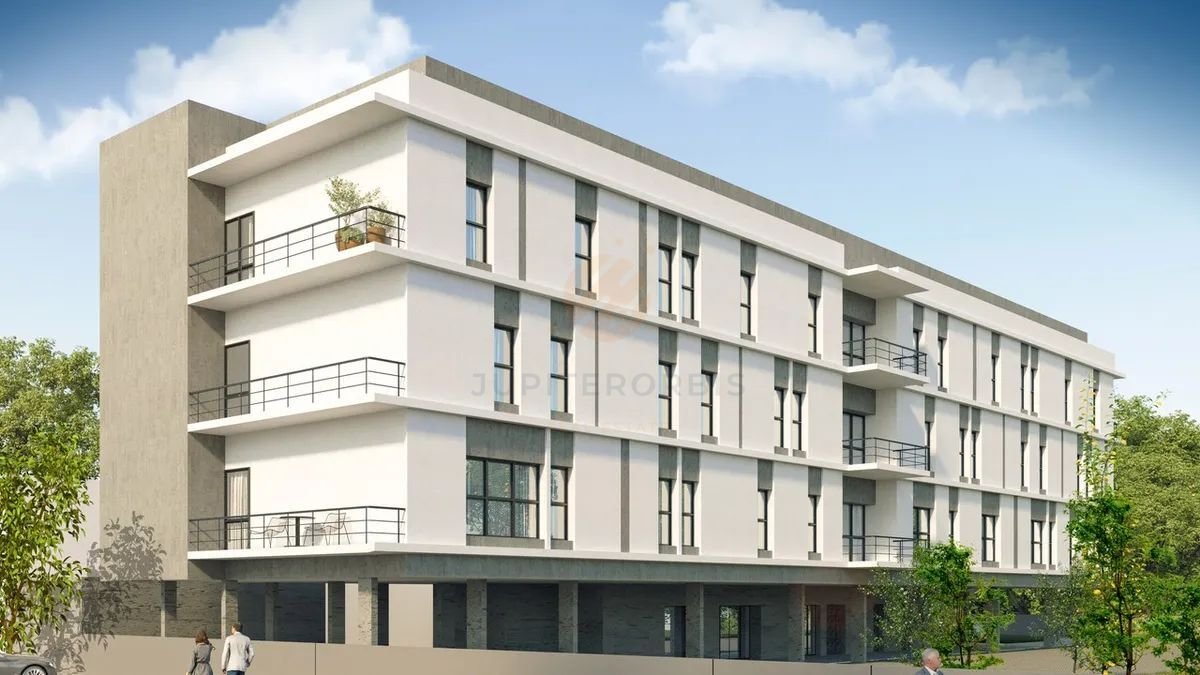 1812m² Land in Lisbon, Portugal No. 113107