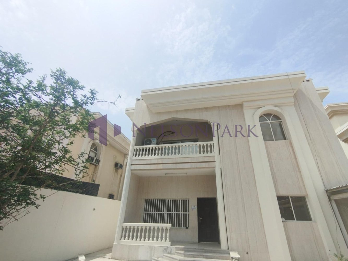 Villa T5 em Doha, Qatar N.º 597
